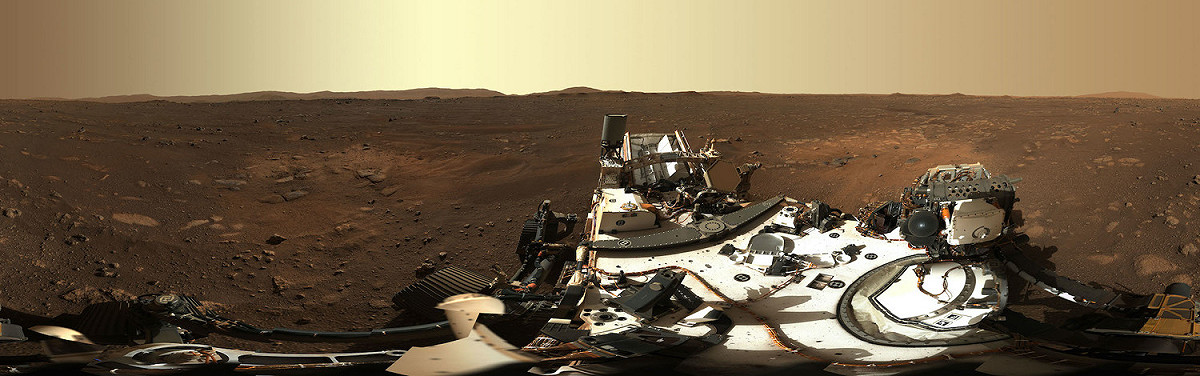 毅力號回傳首張火星的360度全景照。 圖：翻攝自NASA