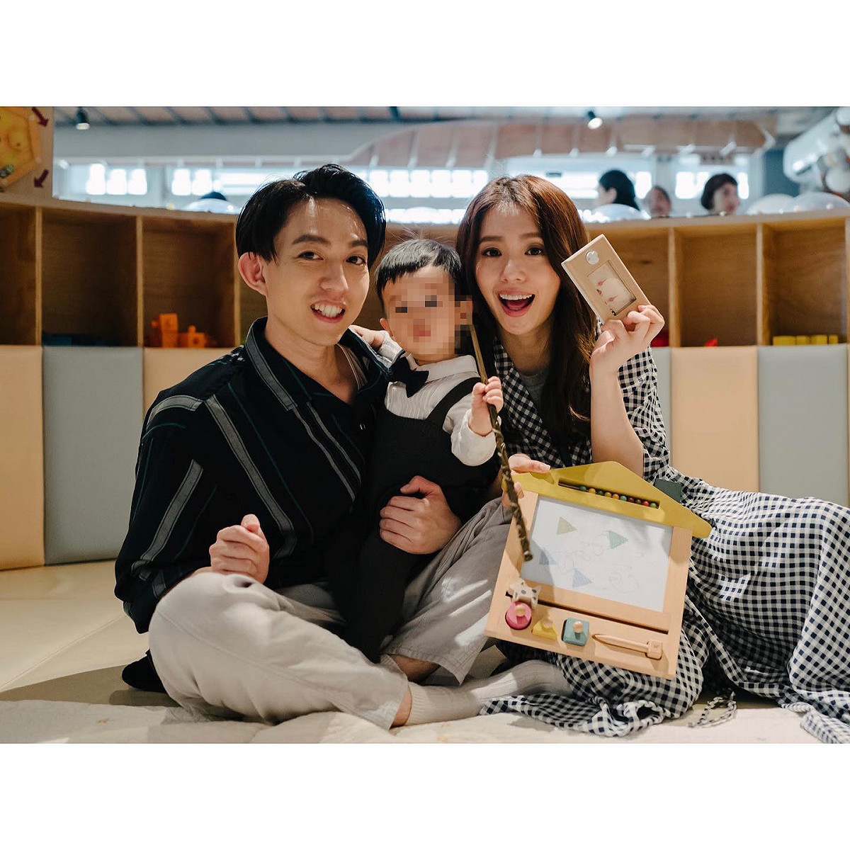 2017年林宥嘉與丁文琪結婚並育有1子1女。 圖：翻攝自丁文琪臉書