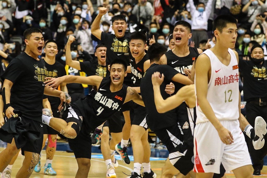 泰山逆轉勝南山 奪得隊史HBL首冠