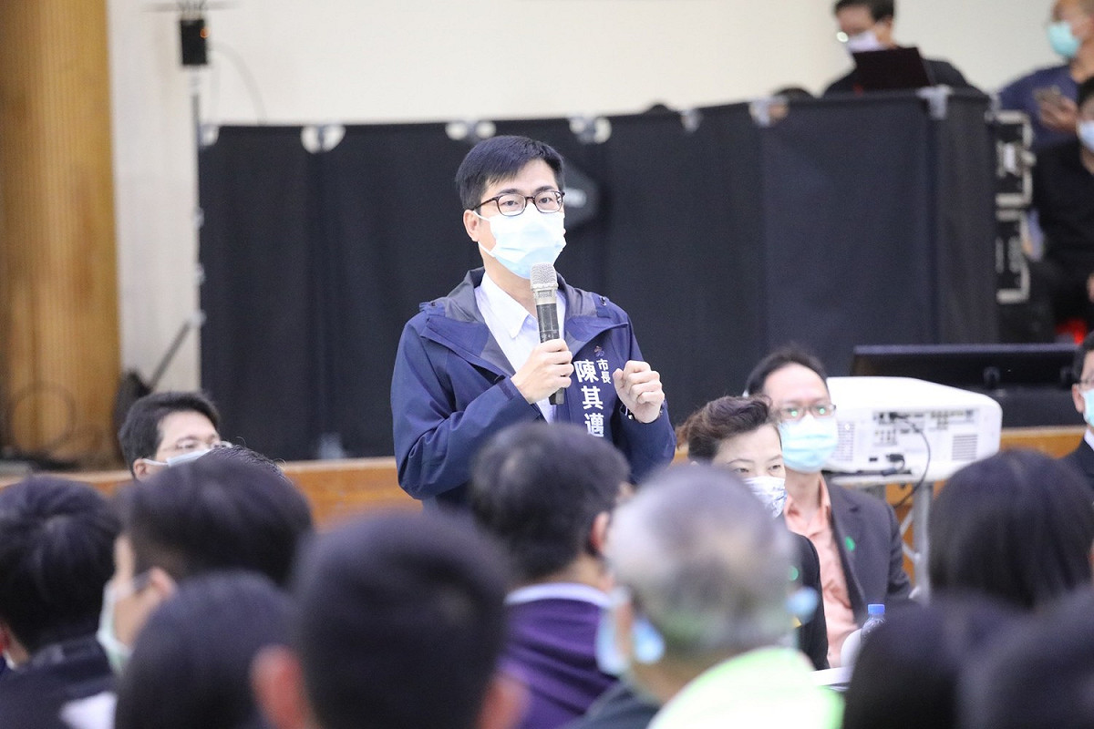 高雄市長陳其邁親自主持首場大林蒲遷村計畫說明會。 圖：高雄市政府/提供
