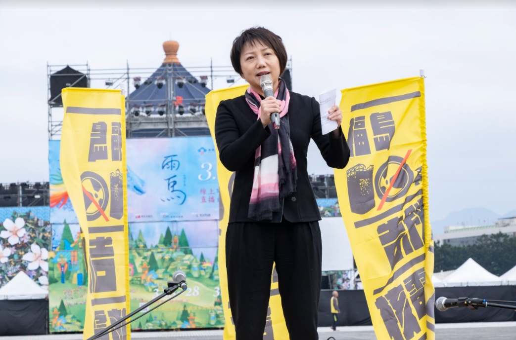 對於胡錫進稱「台灣的空軍是紙糊」，范雲怒以「垃圾」兩字回嗆。 圖：全國廢核行動平台北部／提供（資料照片）