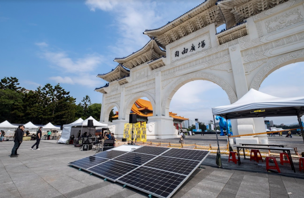 活動全程使用太陽能發電 圖：全國廢核行動平台北部／提供