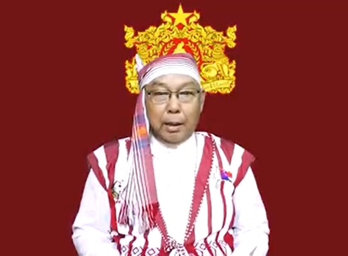 緬甸平行文人政府臨時領導人曼溫凱丹（Mahn Win Khaing Than），透過臉書向大眾發表演說表示：「這是國家最黑暗時刻，而黎明即將到來。」 圖/翻攝自臉書直播