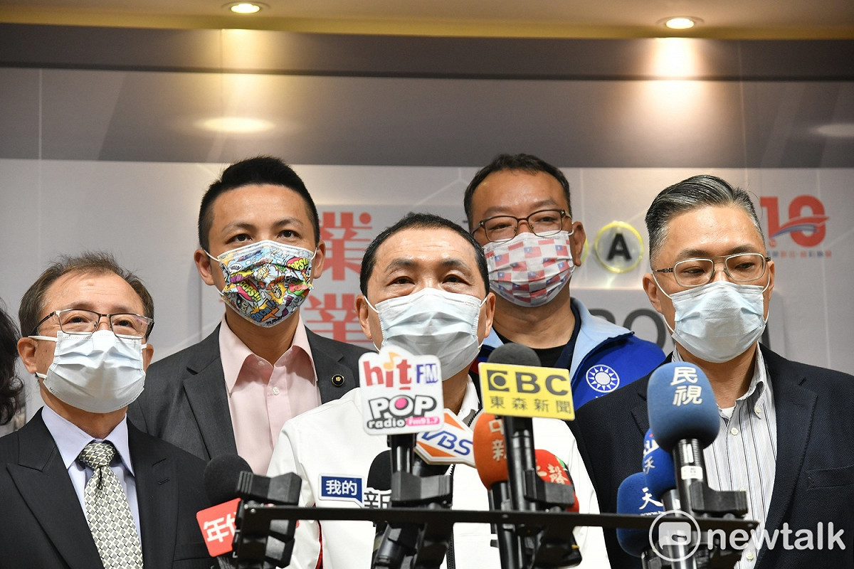 侯友宜表示，市府會全力協助蘇花公路車禍傷者及往生者就肇事責任要求業者負起完全的責任。 圖：林昀真/攝