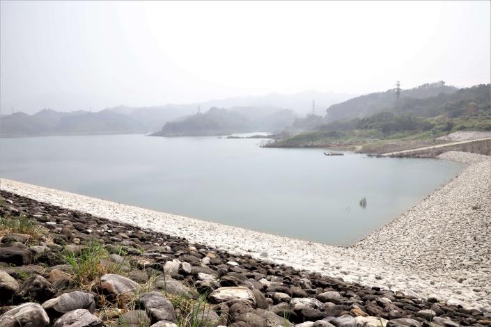 湖山水庫蓄水率已下降為48.47%，目前水位約196.1公尺，有效蓄水量為2,434萬噸。 圖：雲林縣政府提供