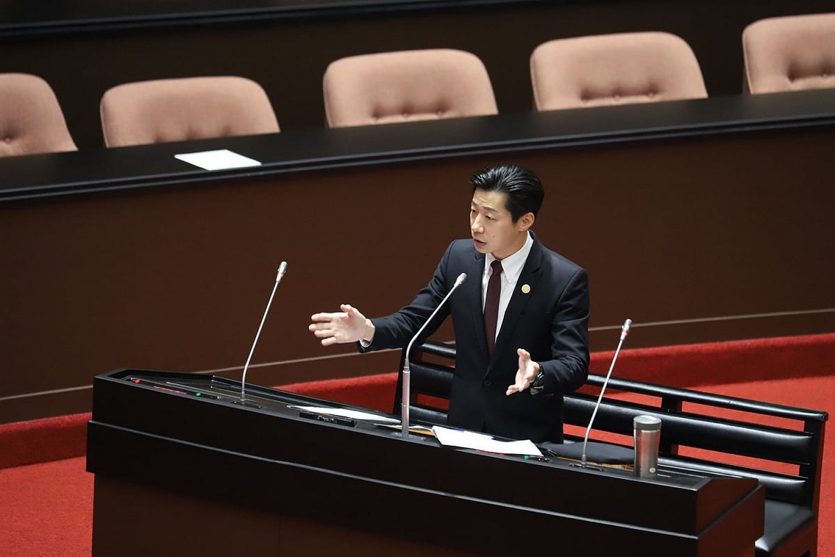 立法委員林昶佐。 圖：翻攝林昶佐臉書