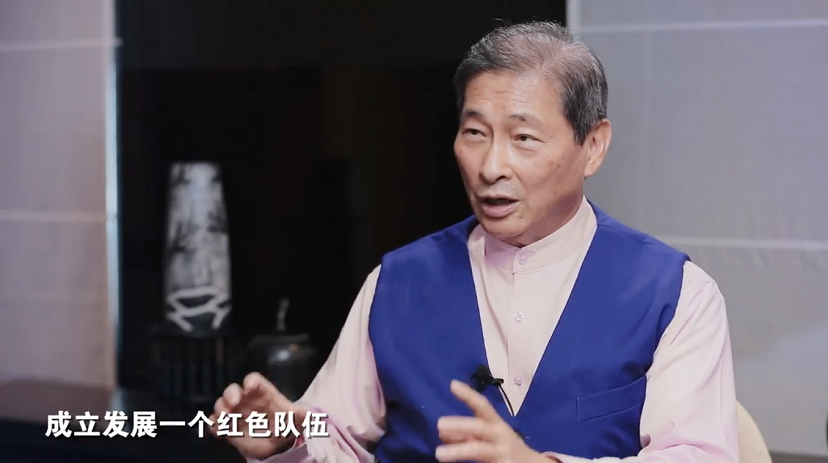 「白狼」張安樂接受中媒訪問時直言要成立紅色隊伍、宣傳統一，疑涉外患罪，高檢署將在30日上午約談。 圖：翻攝自張安樂臉書（資料照）