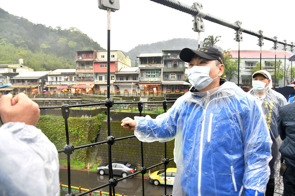 新北市平溪區靜安吊橋整修完工啟用典禮。 圖：新北市政府提供