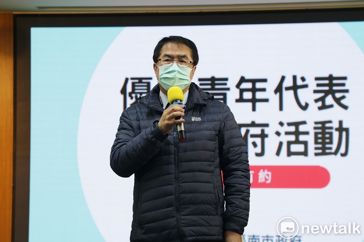 今天鋒面通過只帶來短暫毛毛雨，台南市長黃偉哲受訪時表示，不管台南水情燈號是否再調，是否進入新的限水措施，這段時間需要民眾節約用水共體時艱。 圖：黃博郎／攝