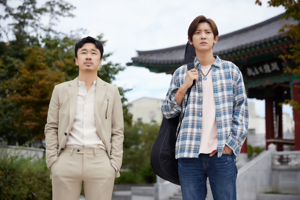 《逐夢練習曲》由燦烈（右）、趙達煥主演。 圖：采昌國際多媒體／提供