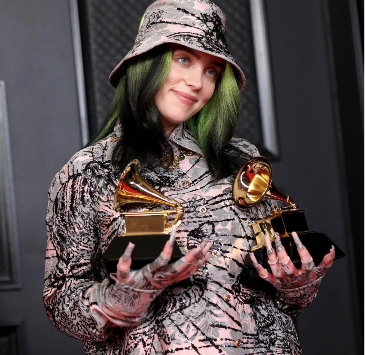 19歲的美國歌手怪奇比莉（Billie Eilish）曾被封為「地表最強怪物新人」。 圖：翻攝自怪奇比莉IG