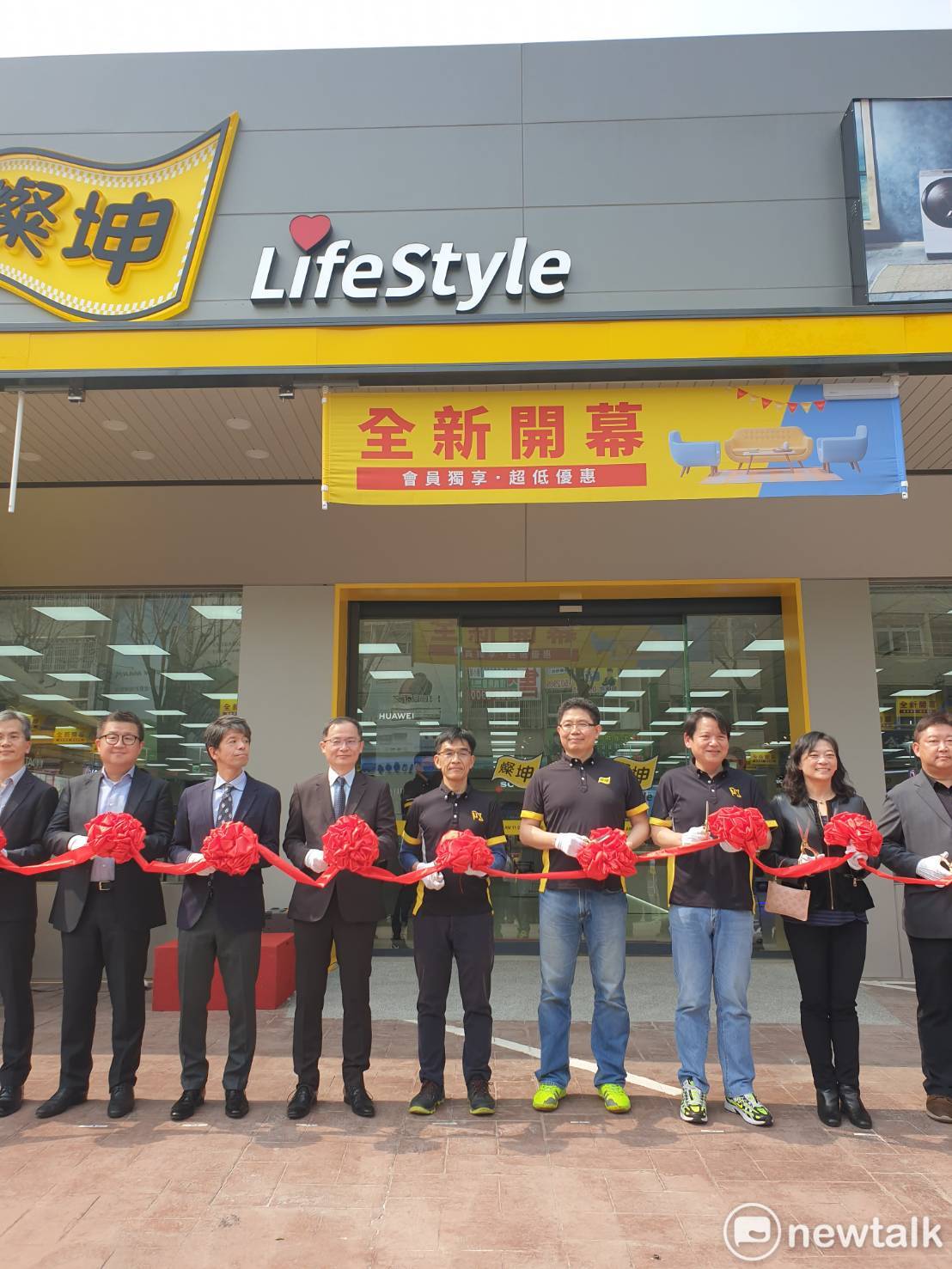燦坤LifeStyle五權店今天盛大開幕。 圖 : 唐復年/攝