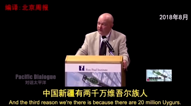華春瑩在會上宣稱影片的主角是前美國國務卿鮑威爾（Colin Powell）的辦公室主任、前陸軍上校勞倫斯·威爾克森（Lawrence Wilkerson）。 圖 : 影片截圖