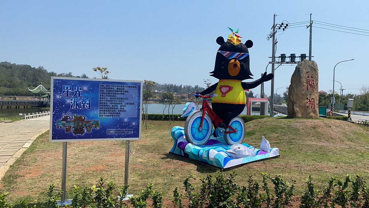 「喔熊組長」也有在金門燈藝節展出。 圖：交通部觀光局／提供