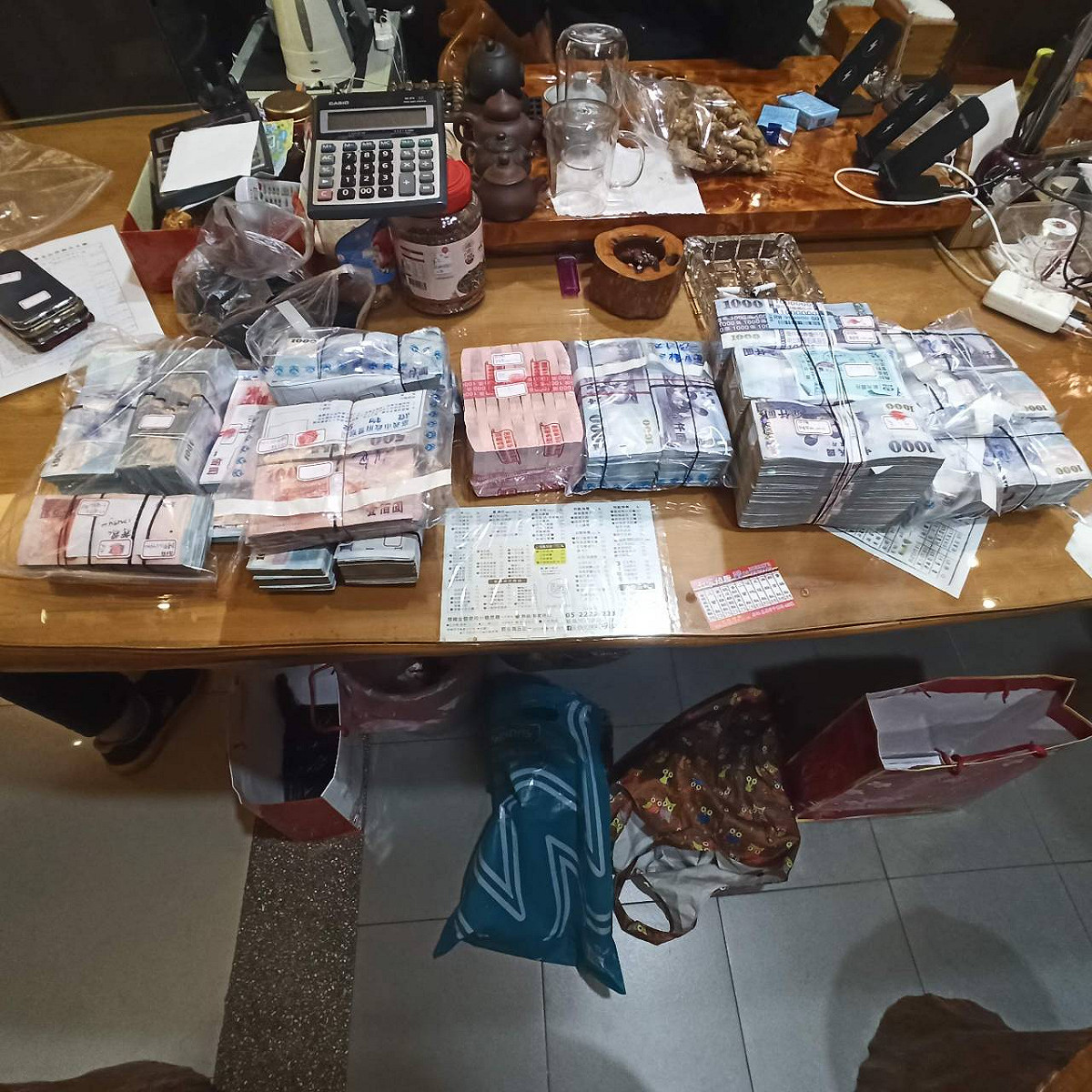 嘉義地檢署成立專案小組，破獲地下匯兌集團。 圖：嘉義地檢署/提供