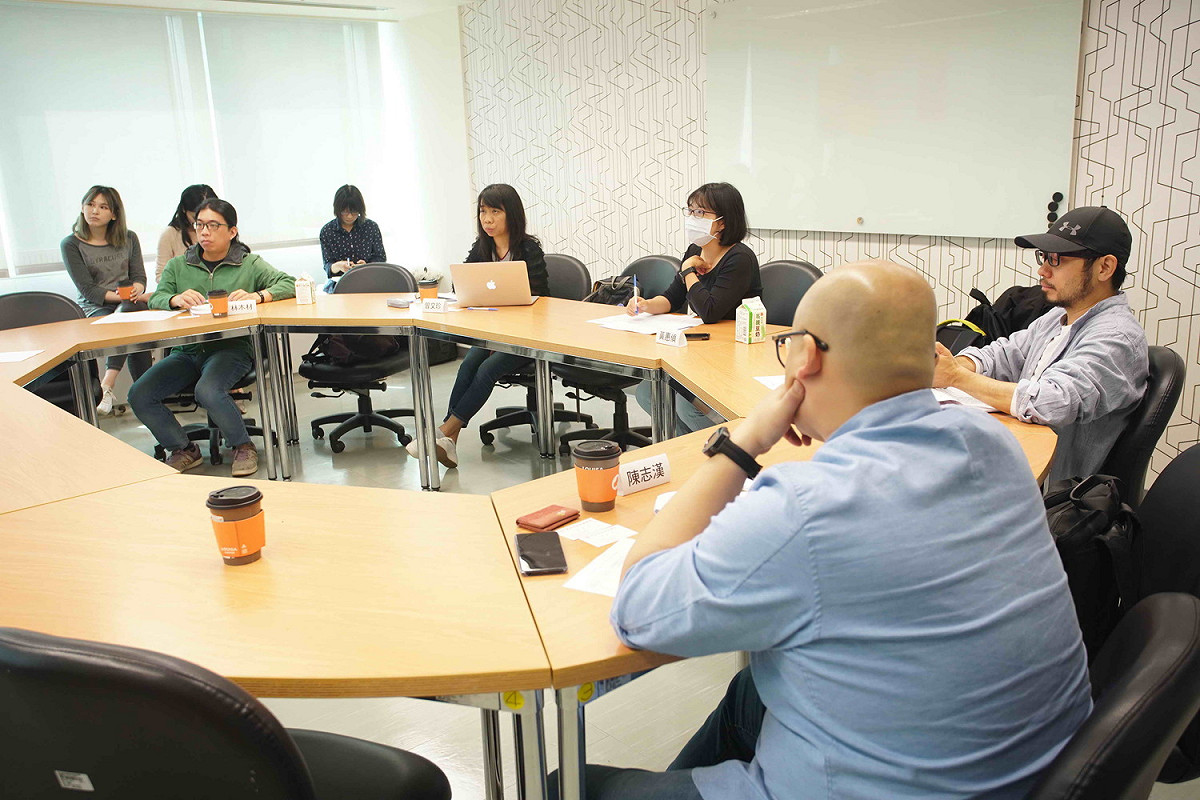 新北市新聞局召開會議，五位評審分別對140部作品發表看法。 圖：新北市新聞局提供