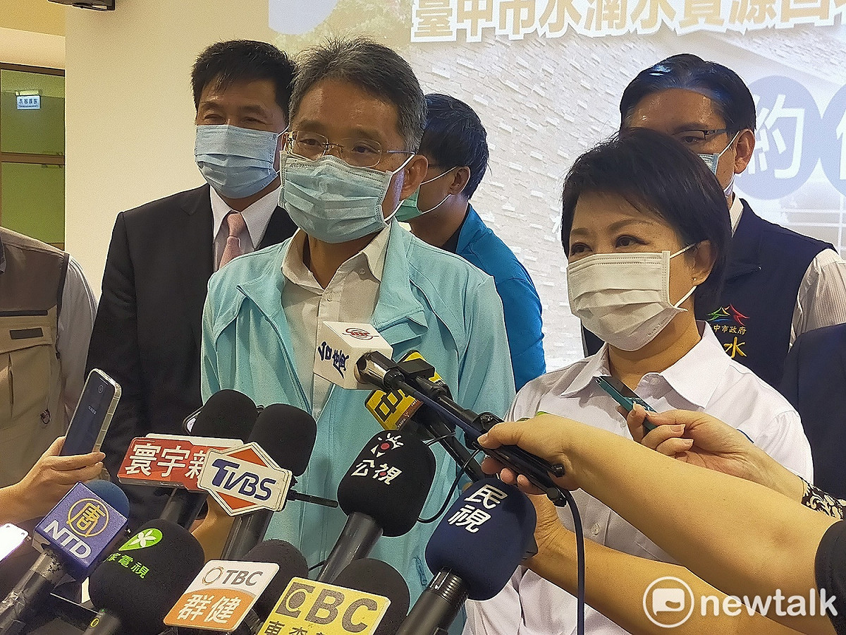 水利署長賴建信說明替代水源規劃現況。 唐復年/攝
