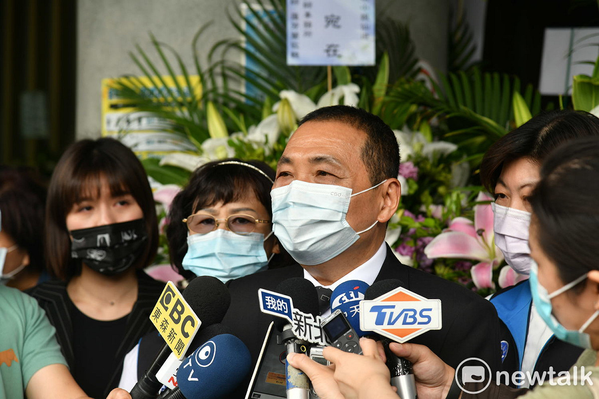 侯友宜表示，新北市好日子愛心大平台將成立救濟專戶，大家一起伸出援手，讓受害家庭儘速度過艱難時刻。 圖：林昀真／攝