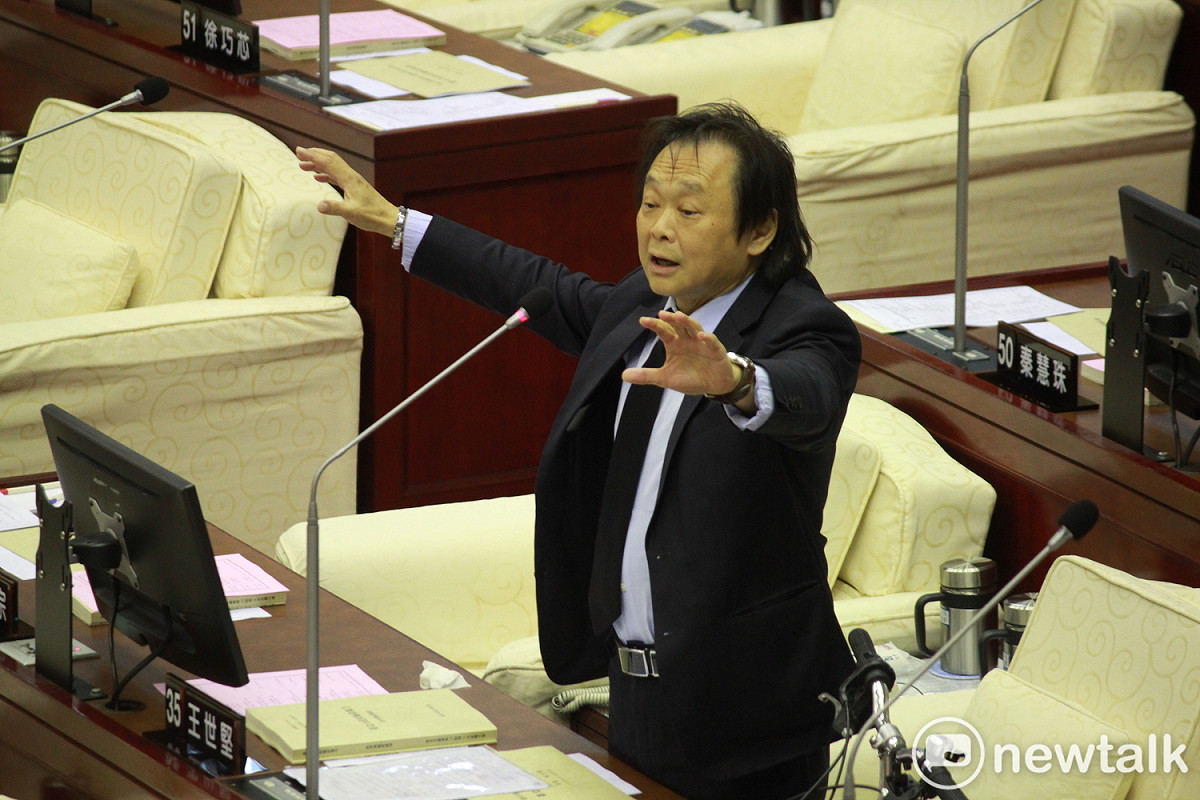 民進黨台北市議員王世堅怒批丁怡銘「罪加一等」。 圖：周煊惠 / 攝（資料照）