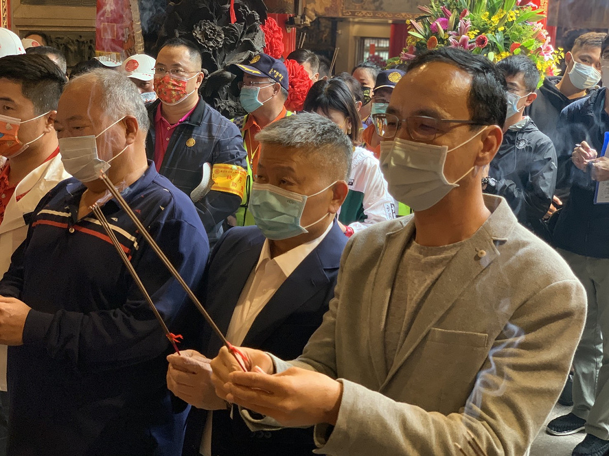 新北前市長朱立倫赴台中參加大甲媽遶境活動。 圖：朱立倫辦公室/提供