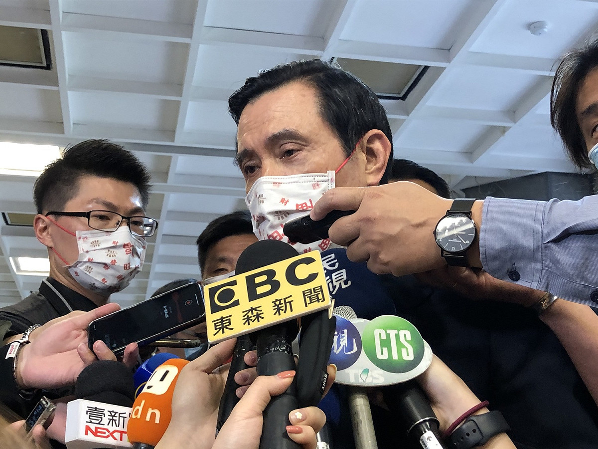 馬英九上午接受媒體訪問。 圖:陳佩君/攝