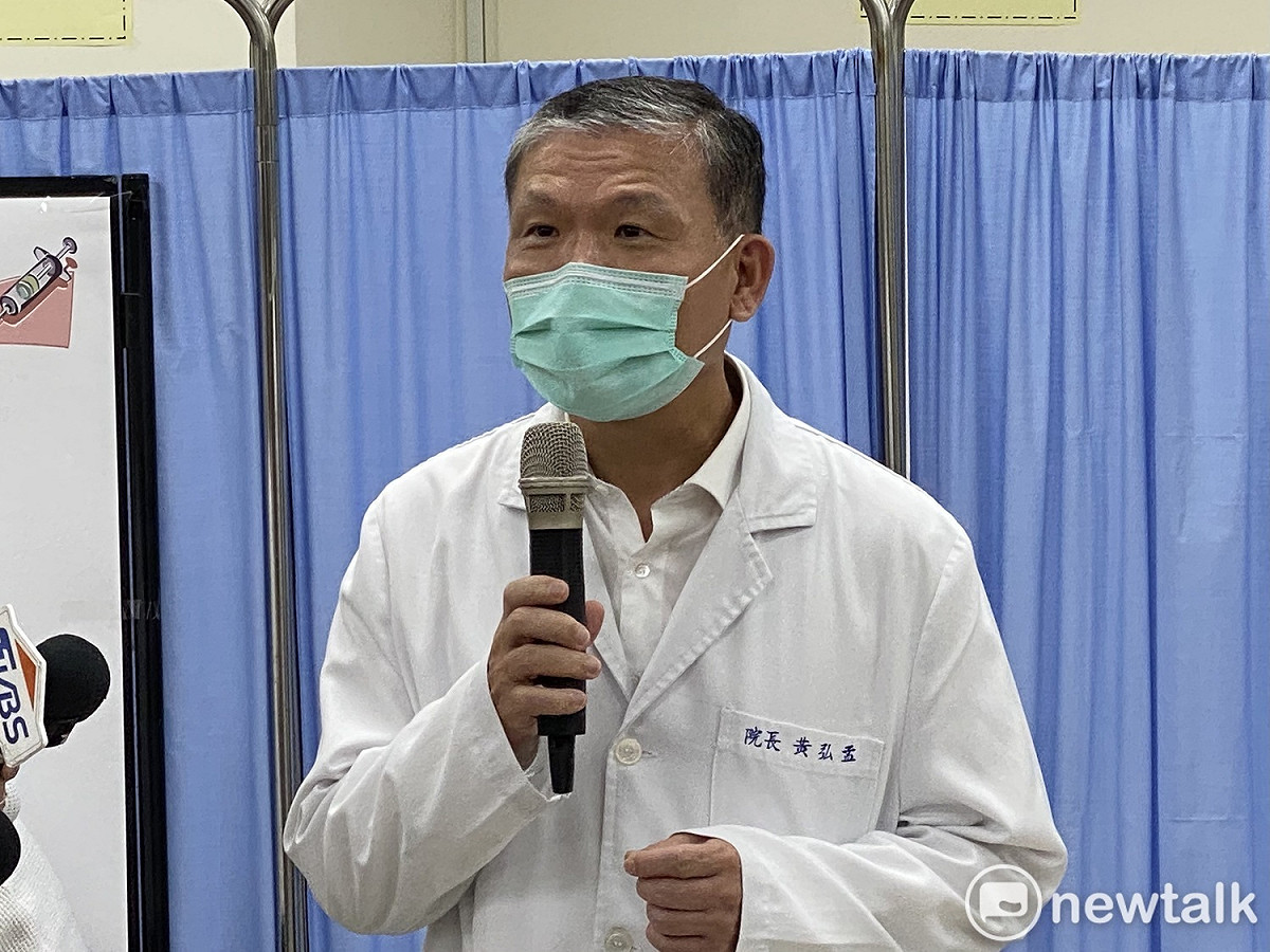 台北市立聯合醫院和平醫院院長黃弘孟院長說明。 圖：周煊惠 / 攝