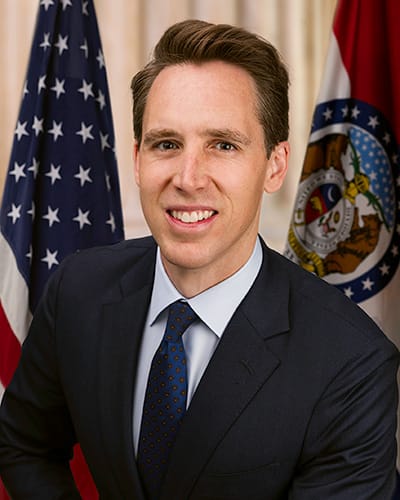美國共和黨籍參議員喬什．霍利（Josh Hawley）提出法案，禁止大型科技公司進行併購交易。 圖：取自Josh Hawley官網