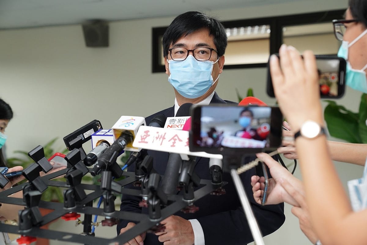 陳其邁表示失眠是憂心水資源及經濟產業問題，和打疫苗無關。 圖：高雄市政府/提供