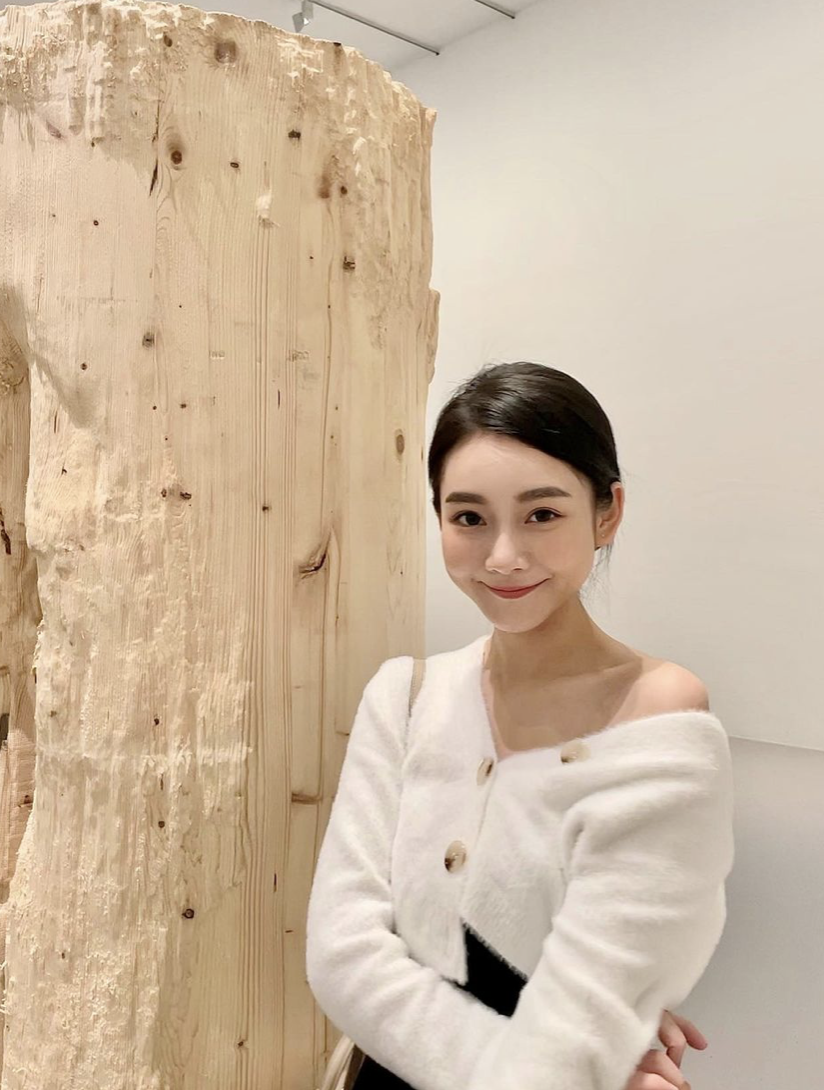 高顏值醫生「Jenn」。 圖：翻攝IG／jennjennll