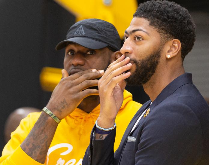 湖人球星「一眉哥」Anthony Davis因傷缺席超過2個月，有望下役客場之旅歸隊。 圖／美聯社／達志影像