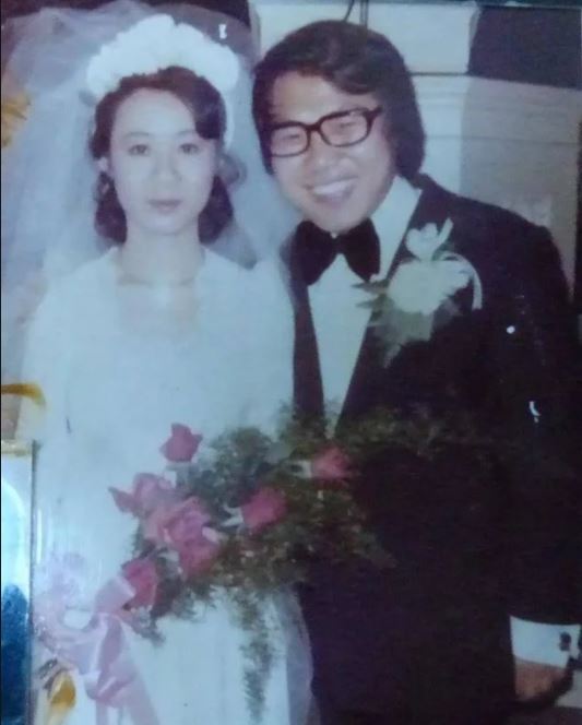 當年因為趙英男(右)外遇偷吃，甚至想將小三帶回家同住，才讓尹汝貞(左)心死離婚。 圖：翻攝自韓網