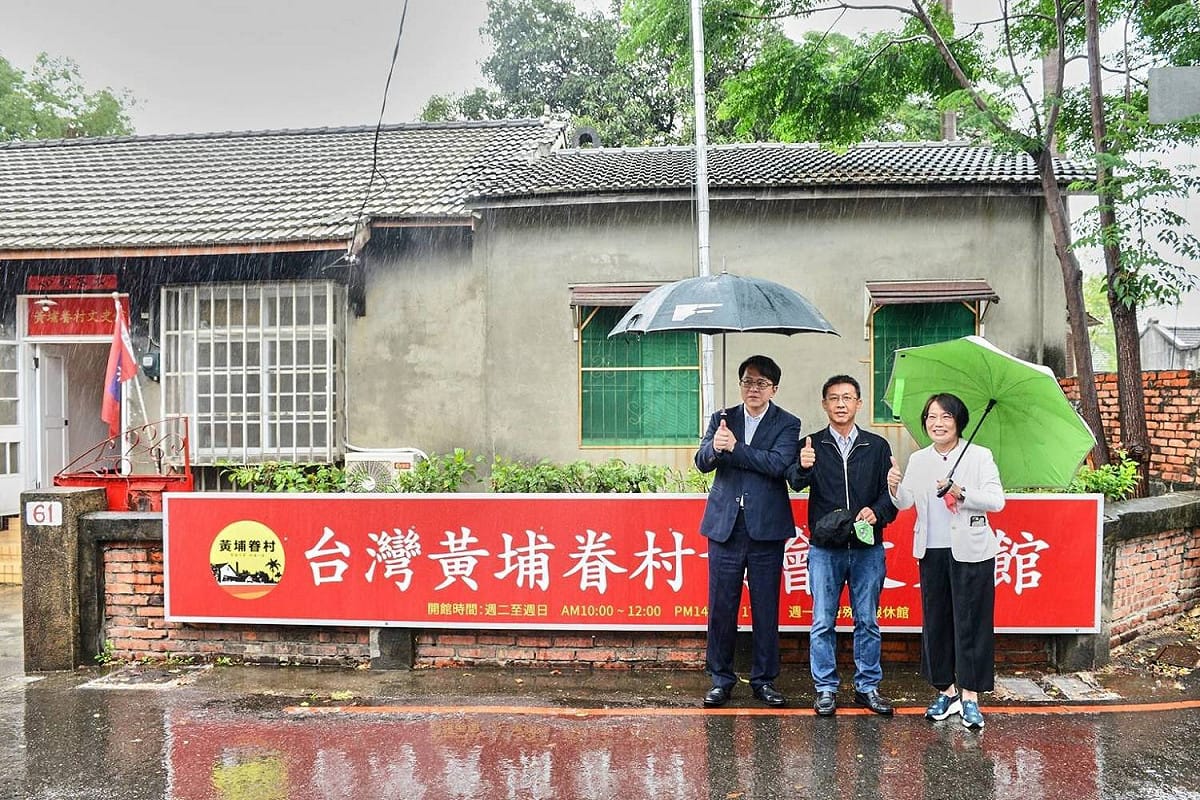 高雄眷村文化保存三傑邱志偉、許智傑、劉世芳。(左至右) 圖:高雄市文化局/提供