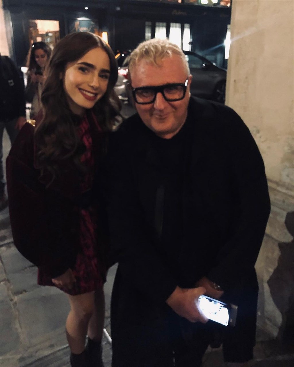 許多好萊塢女星都是他的粉絲。 圖：翻攝自Lily Collins IG