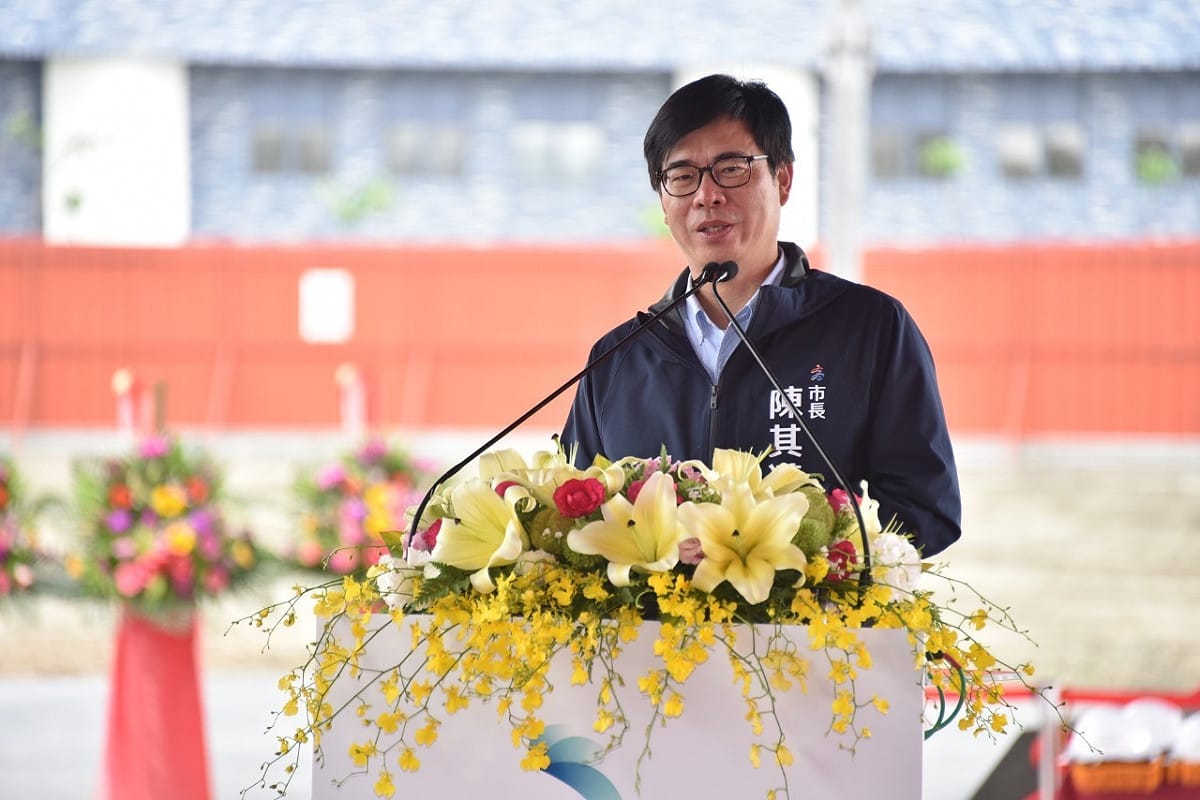陳其邁指離岸工程中心可謂海洋創新專區最後一塊拼圖。 圖：高雄市政府/提供