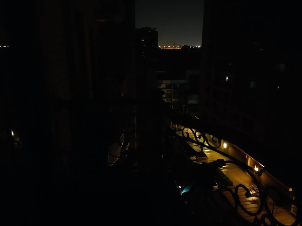 桃園市今（3）天凌晨突然發生大停電，台電停電客服專線被民眾打爆。 圖：翻攝我是大竹人臉書