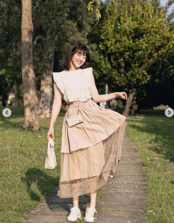 順利拿回帳號後，泱泱興奮地送上多張美照慶祝。 圖：翻攝自泱泱IG