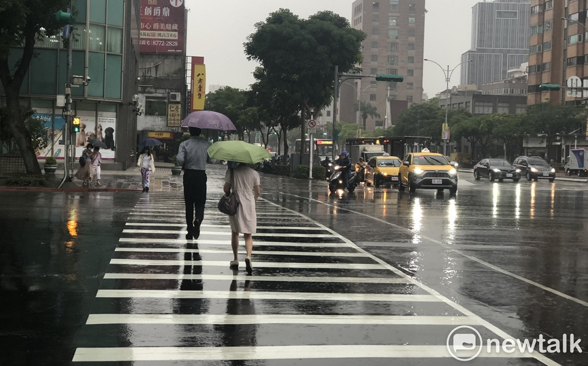 首波梅雨鋒面來了！明日挾雨彈快閃 氣象局：降雨範圍擴大
