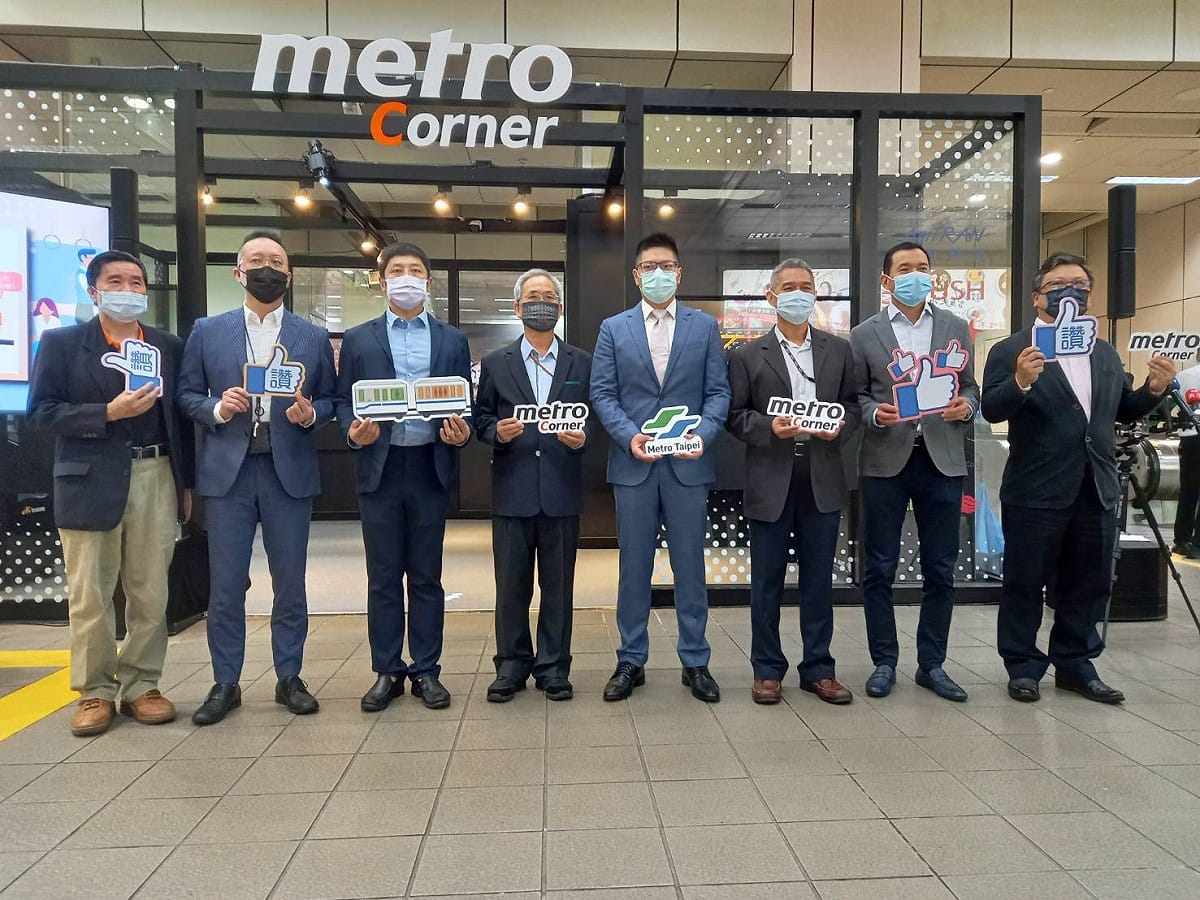 北捷於忠孝復興站推出Metro Corner角落休憩空間。 圖：北捷／提供