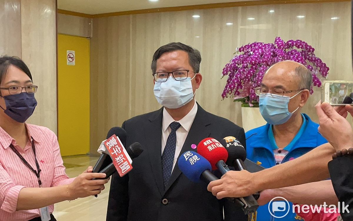 鄭文燦表示，有關諾富特飯店管理權責爭議，他不預設立場，哪些地方需要改進，採取透明化方式檢討。 圖：林昀真／攝