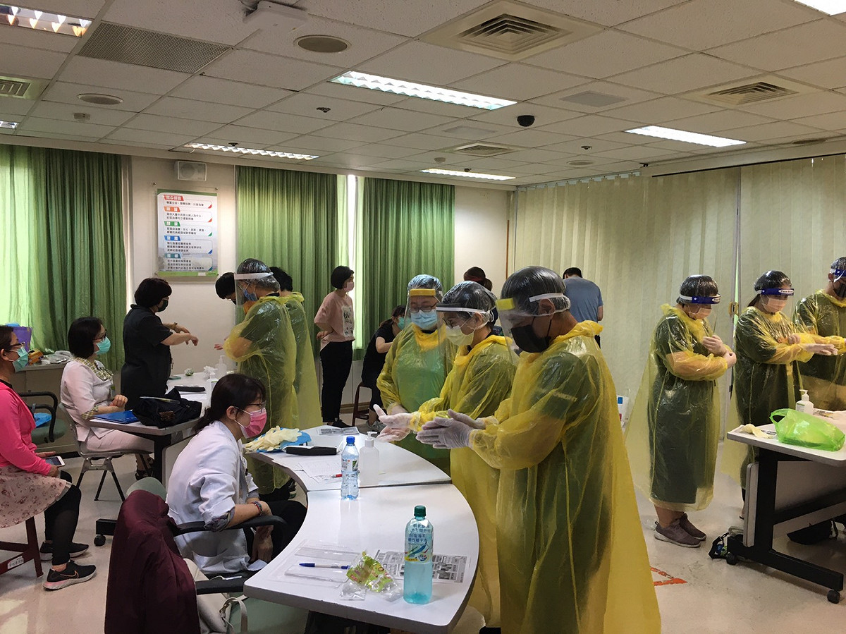台中市政府持續加強居家檢疫替代所現場各項防疫作為。 圖：台中市政府/提供