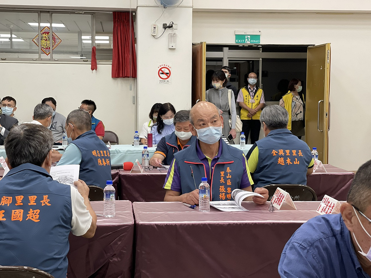 新北市自108年辦理市長行動治理座談，泰山區里長反映案件53件中已完成45件，執行率85%。 圖：新北市民政局提供