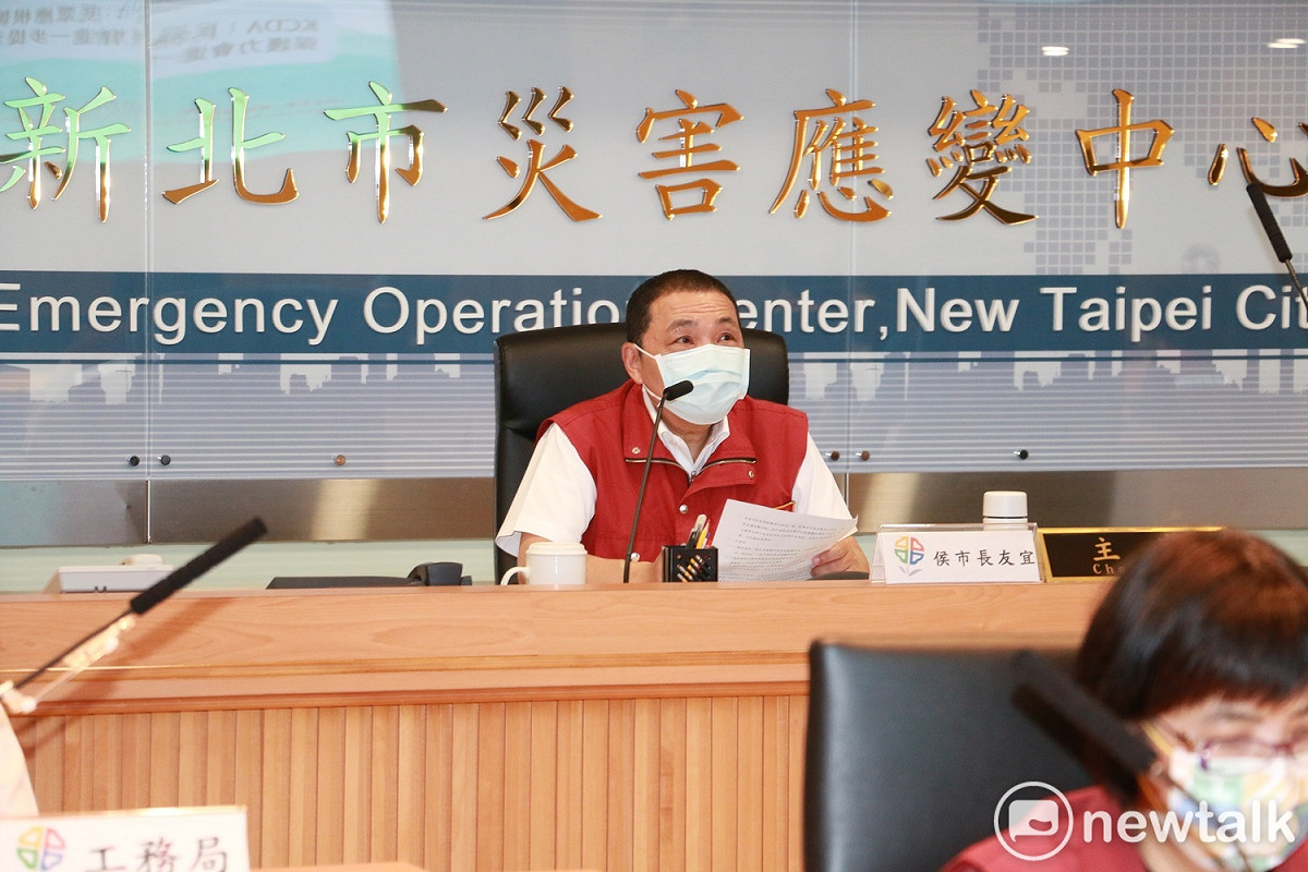 侯友宜表示，感染源不明確實會讓民眾非常疑慮，這也是社區感染的開始，新北市全面提升警戒，更要超前部署。 圖：林昀真／攝