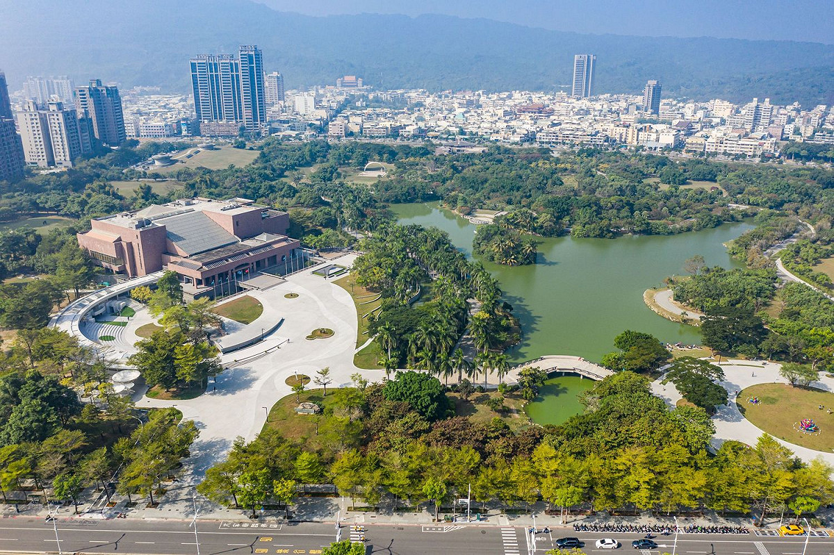 高美館園區改造後空拍圖。 圖：高市文化局/提供