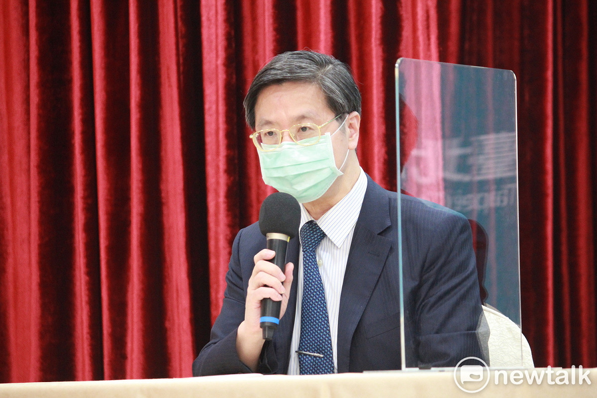 指揮中心專家諮詢小組召集人張上淳。 圖：周煊惠 / 攝