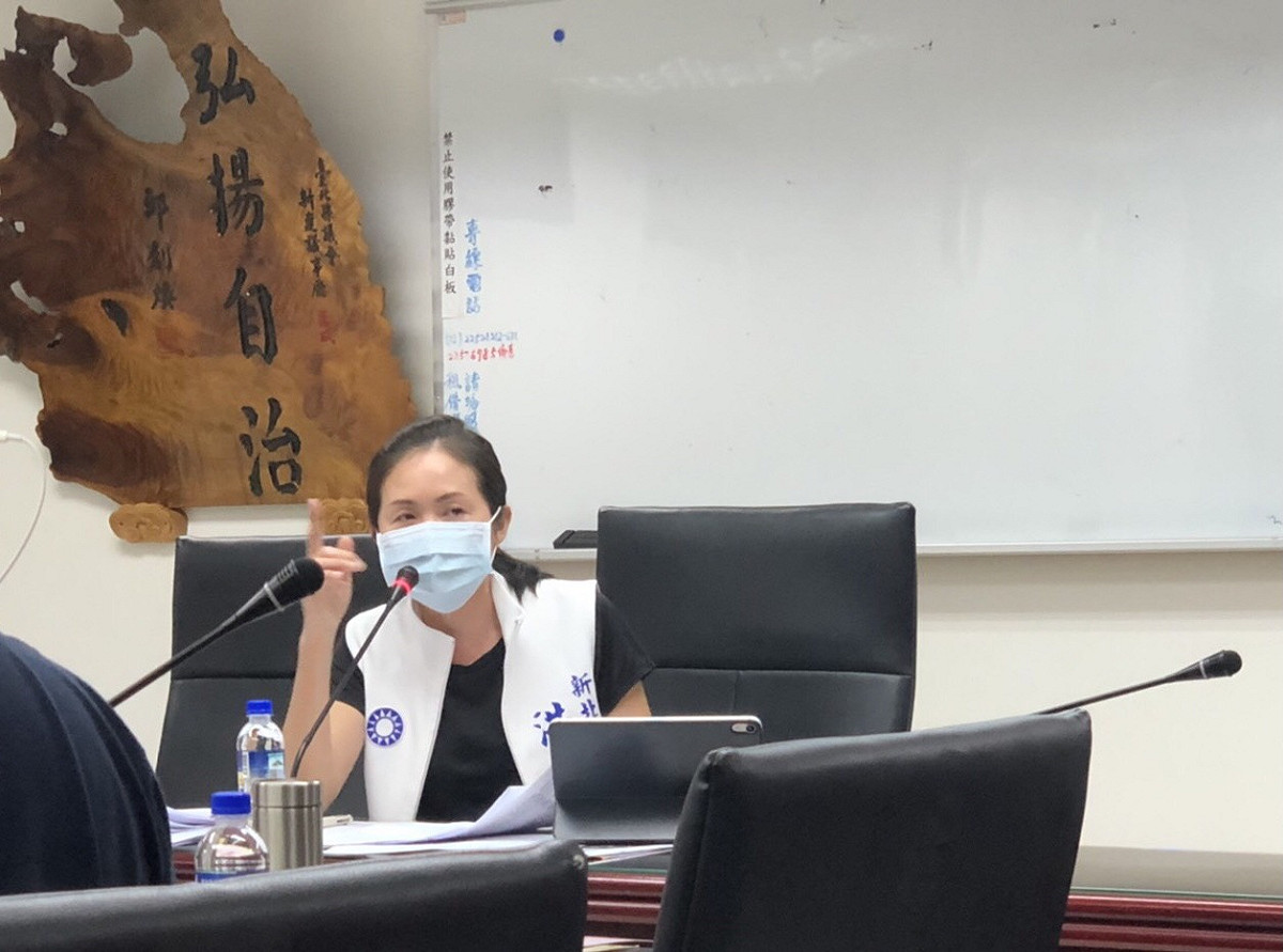 座談會召集人新北市議員議員洪佳君。樹林區圳福里里長蘇益和。圖：新北市動保處提供 圖：新北市動保處提供