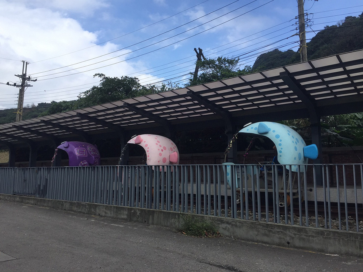 深澳鐵道自行車即起暫停營業至5月28日。 圖：新北市觀光旅遊局提供