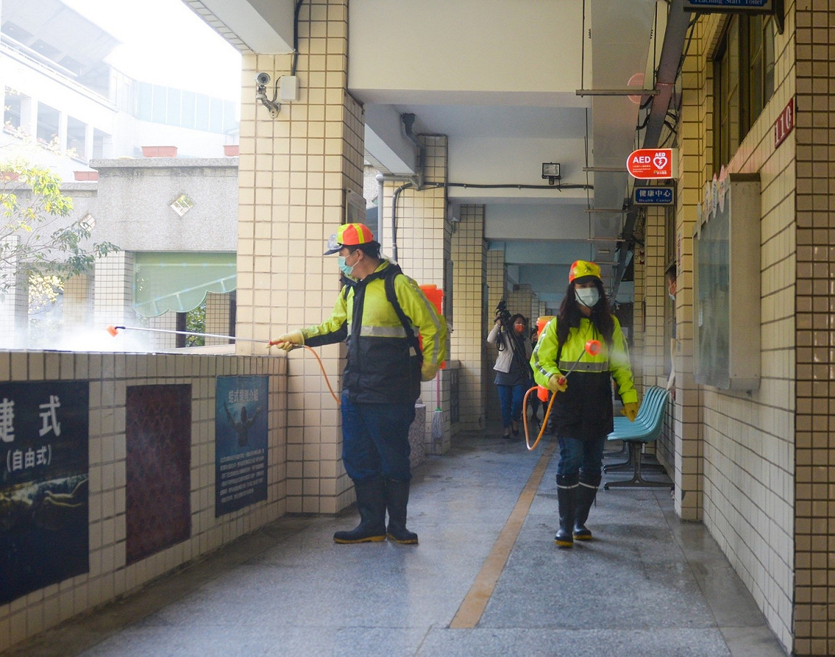 教育部公布最新的學生確診人數為377名。 圖：翻攝自桃園市環保局臉書（資料照 ）