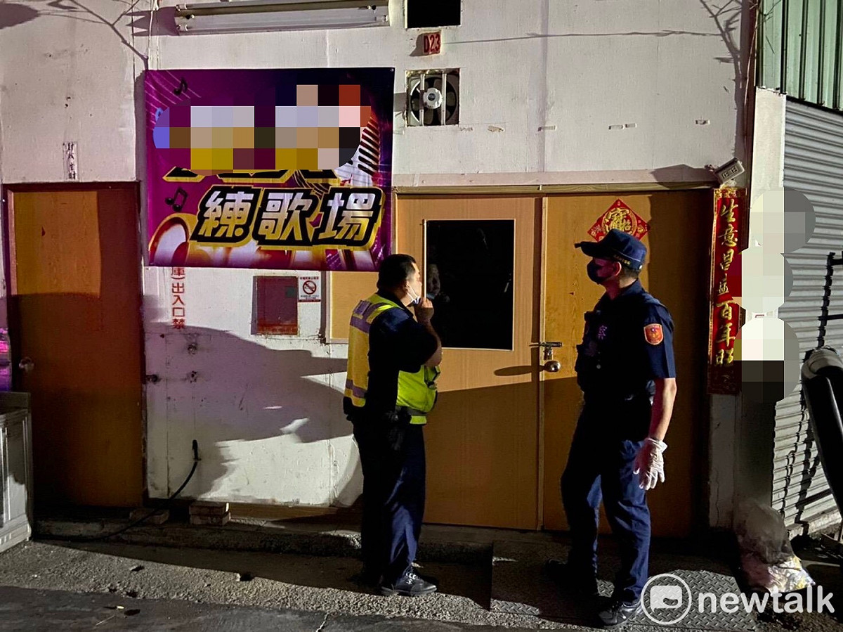 11月2日起，沒有提供陪侍服務的八大行業得有條件開放營業。 圖：蔡坤龍/攝