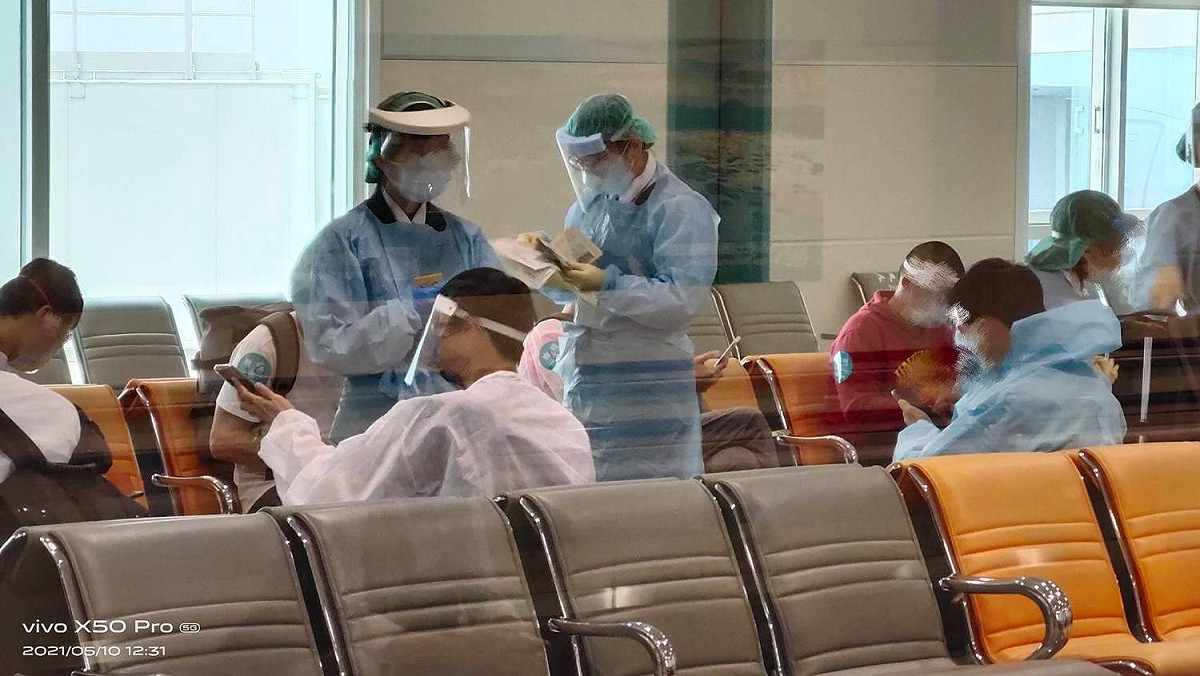 台灣新聞記者協會發布聲明表示，希望中央流行疫情指揮中心將相關路線的記者等前線人員，列入優先施打疫苗名單。 圖：記協提供
