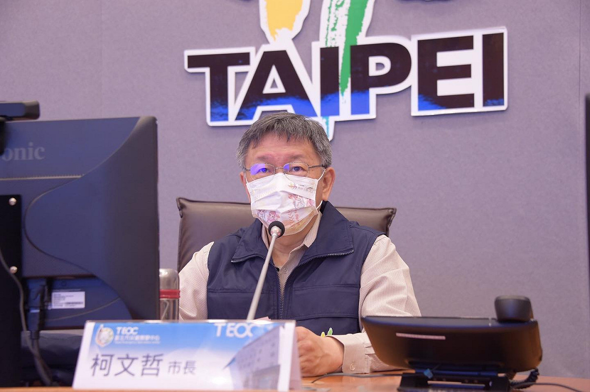 台北市長柯文哲具有醫生背景，常引以為傲。 圖：翻攝自柯文哲臉書